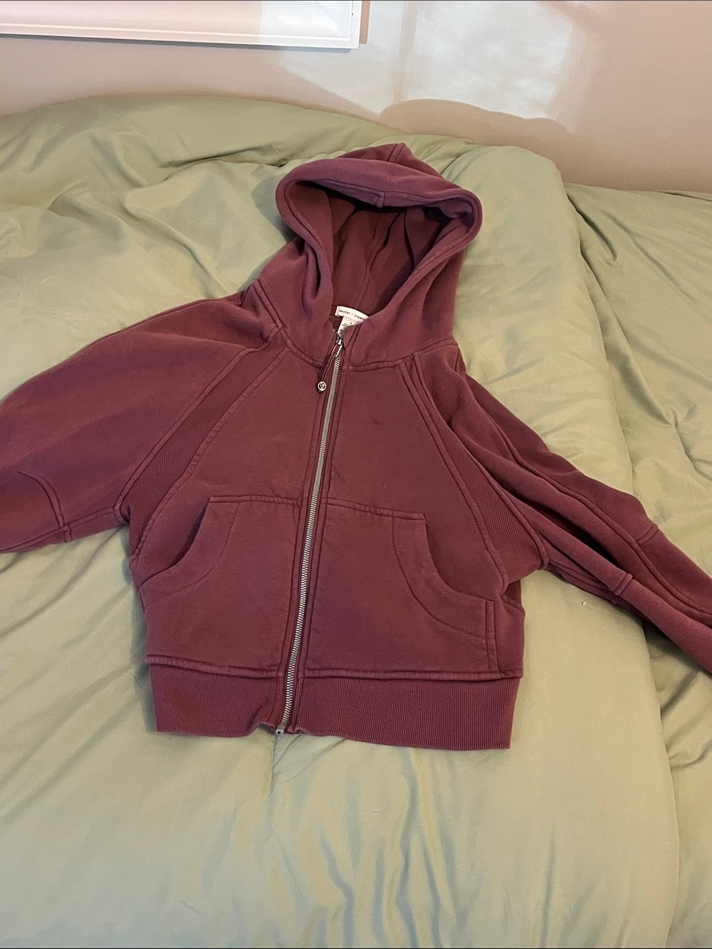 Maroon Full-Zip Hoodie with Front Pockets